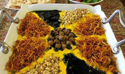 نتیجه تصویری برای طرز تهیه حلیم بادمجان” غذای مخصوص اصفهانی